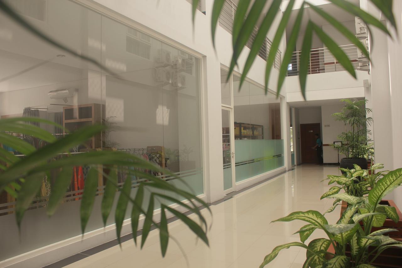 Prima SR Hotel y Convention Sleman  Exterior foto